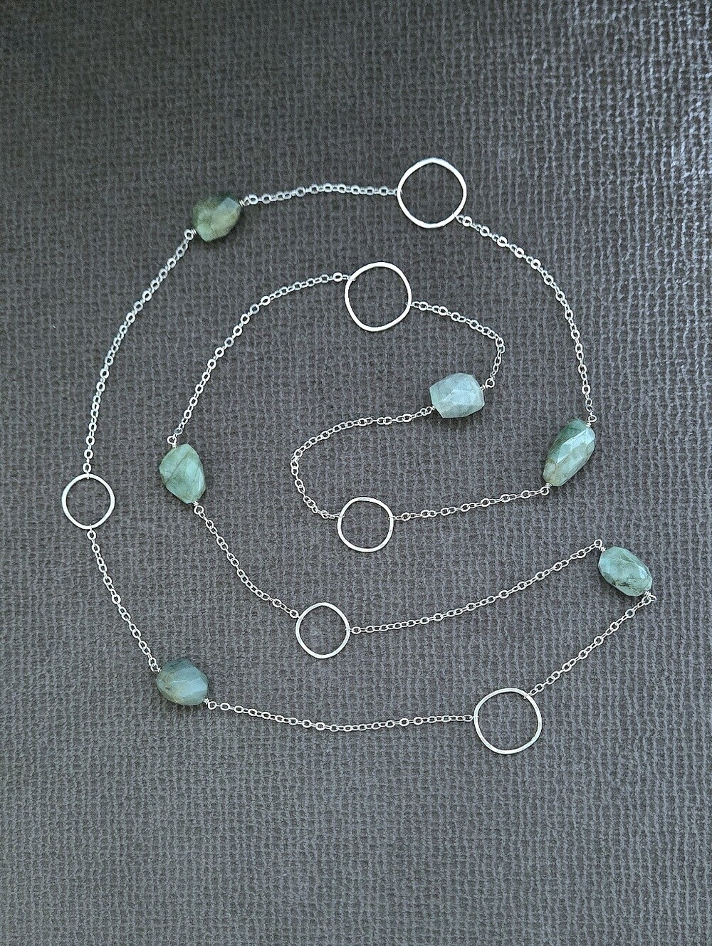 Stationary Green💚 Labradorite Long Necklace - NWOT